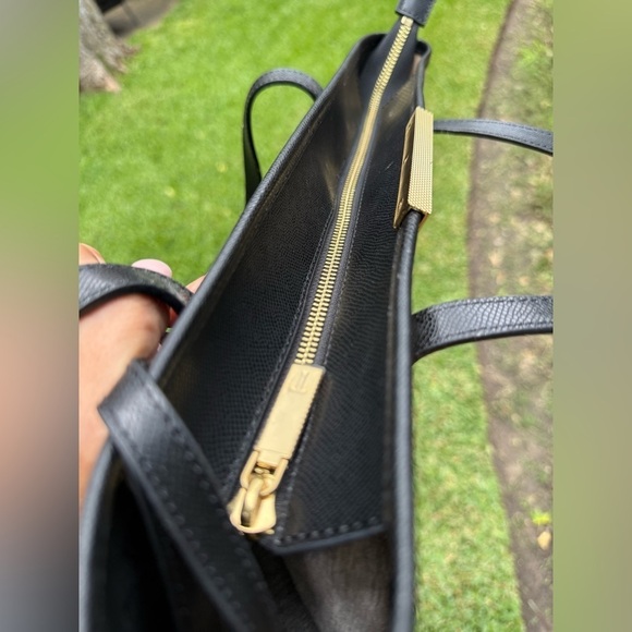 ▶️ Ted Baker ◀️ Two Tone Zippered Tote - Picture 2 of 14